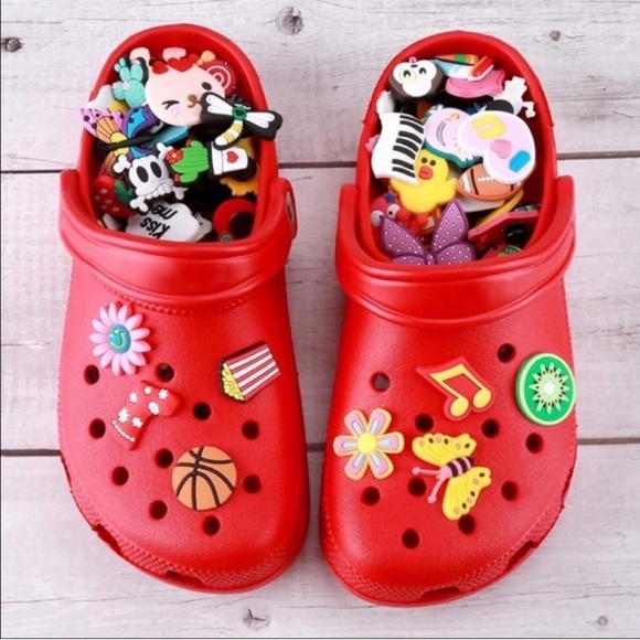 ❤️100 Crocs Shoe Charms Jibbitz New❤️ - Picture 2 of 2